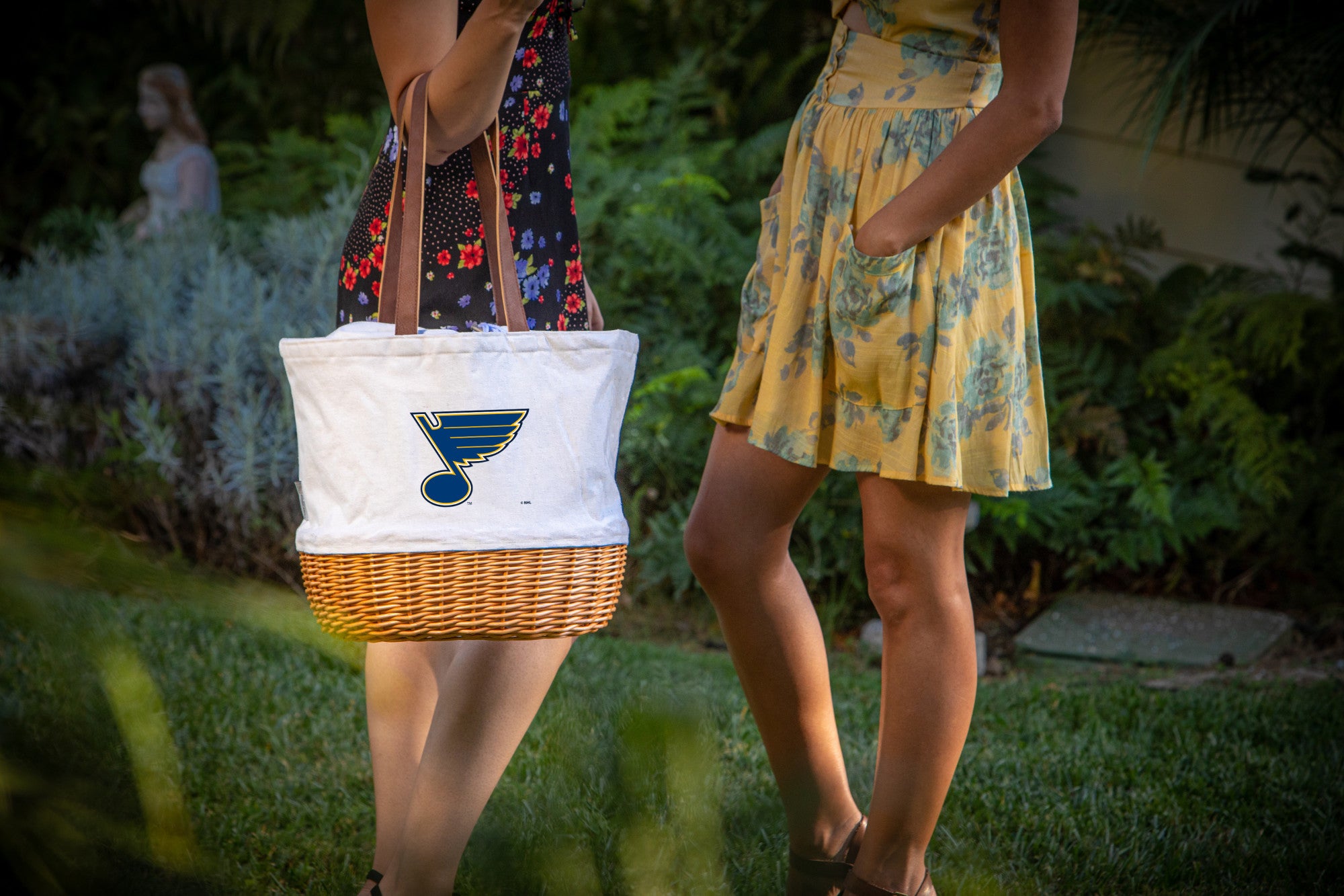 St Louis Blues - Coronado Canvas and Willow Basket Tote