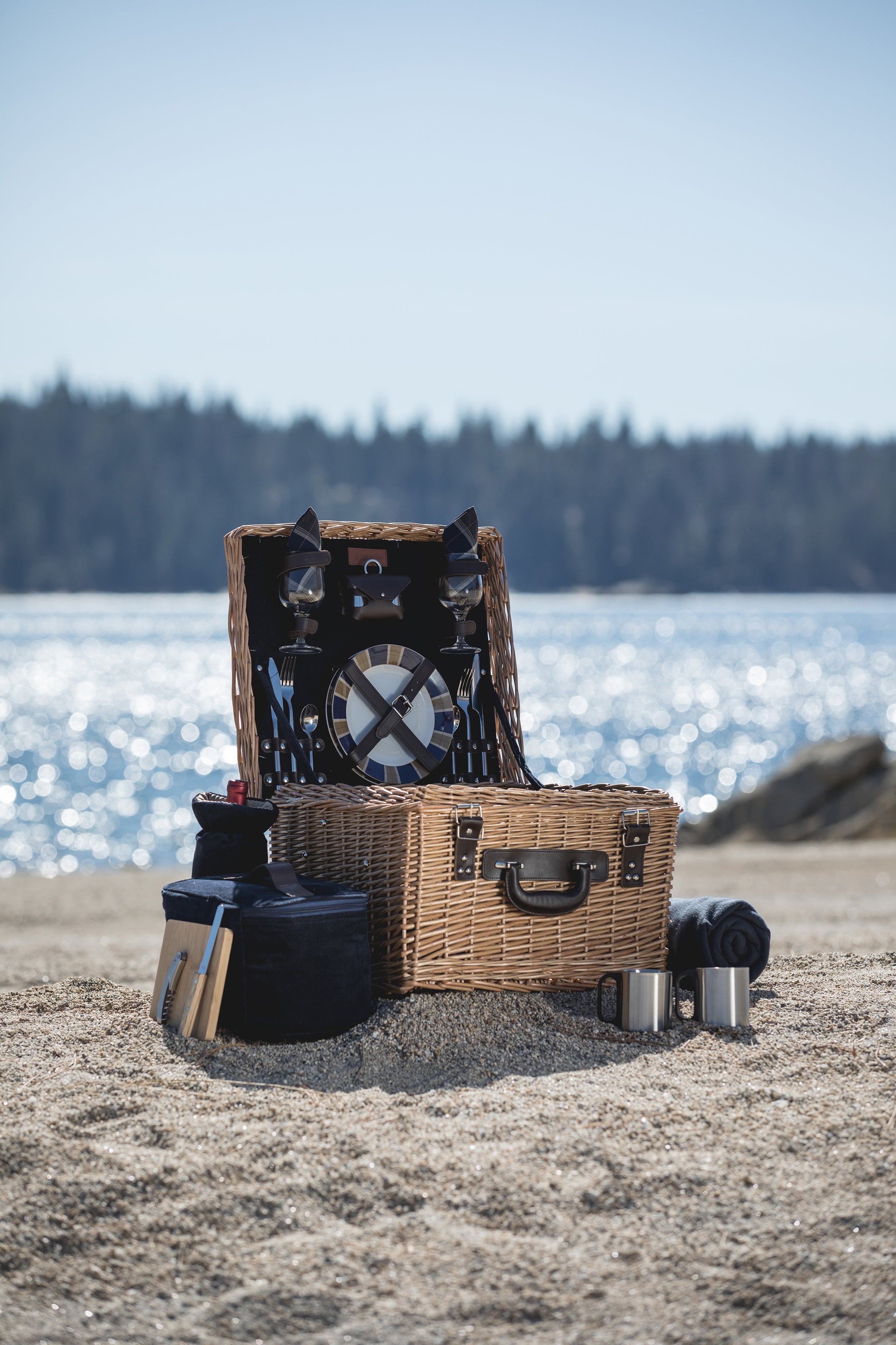 Canterbury Picnic Basket