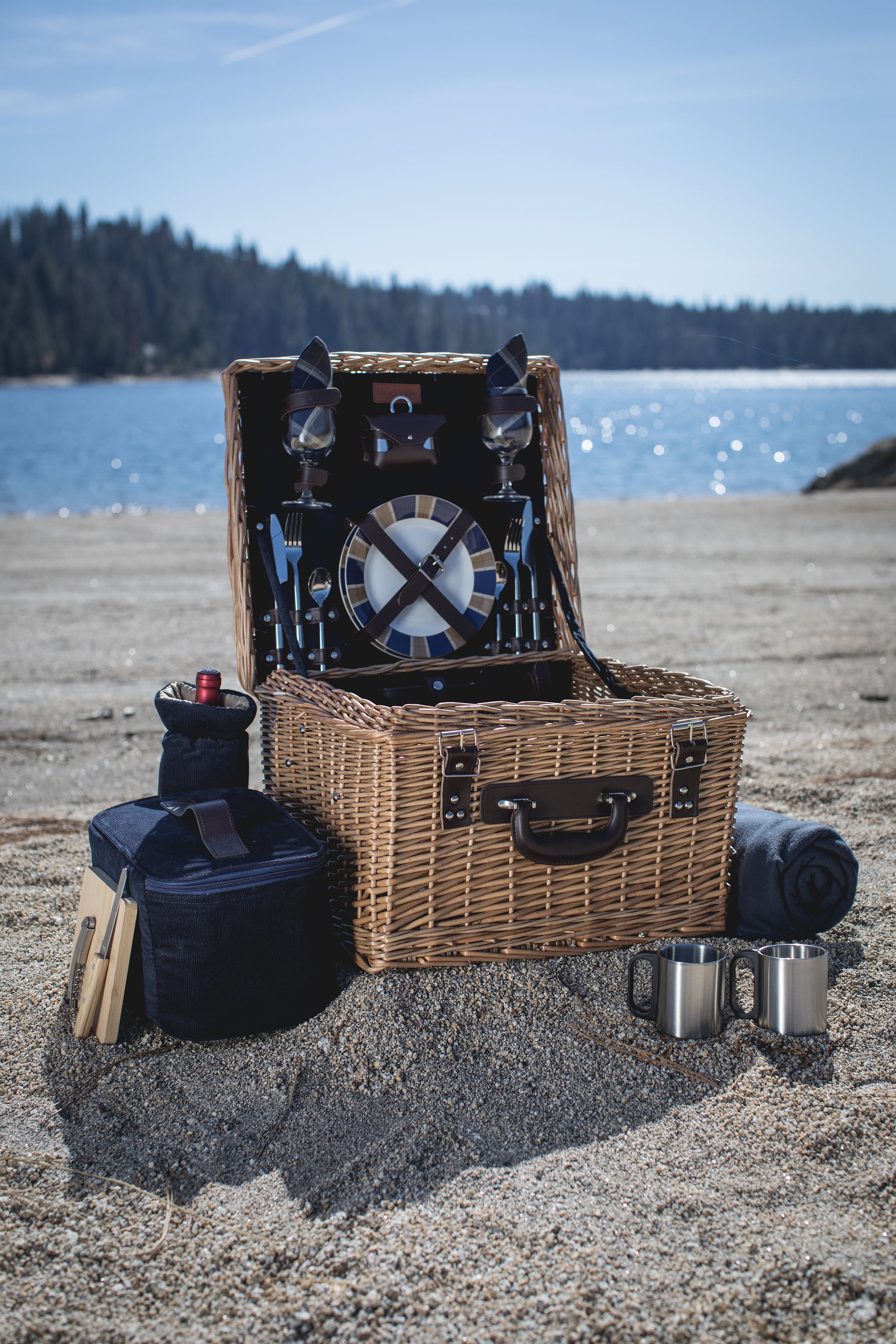 Canterbury Picnic Basket
