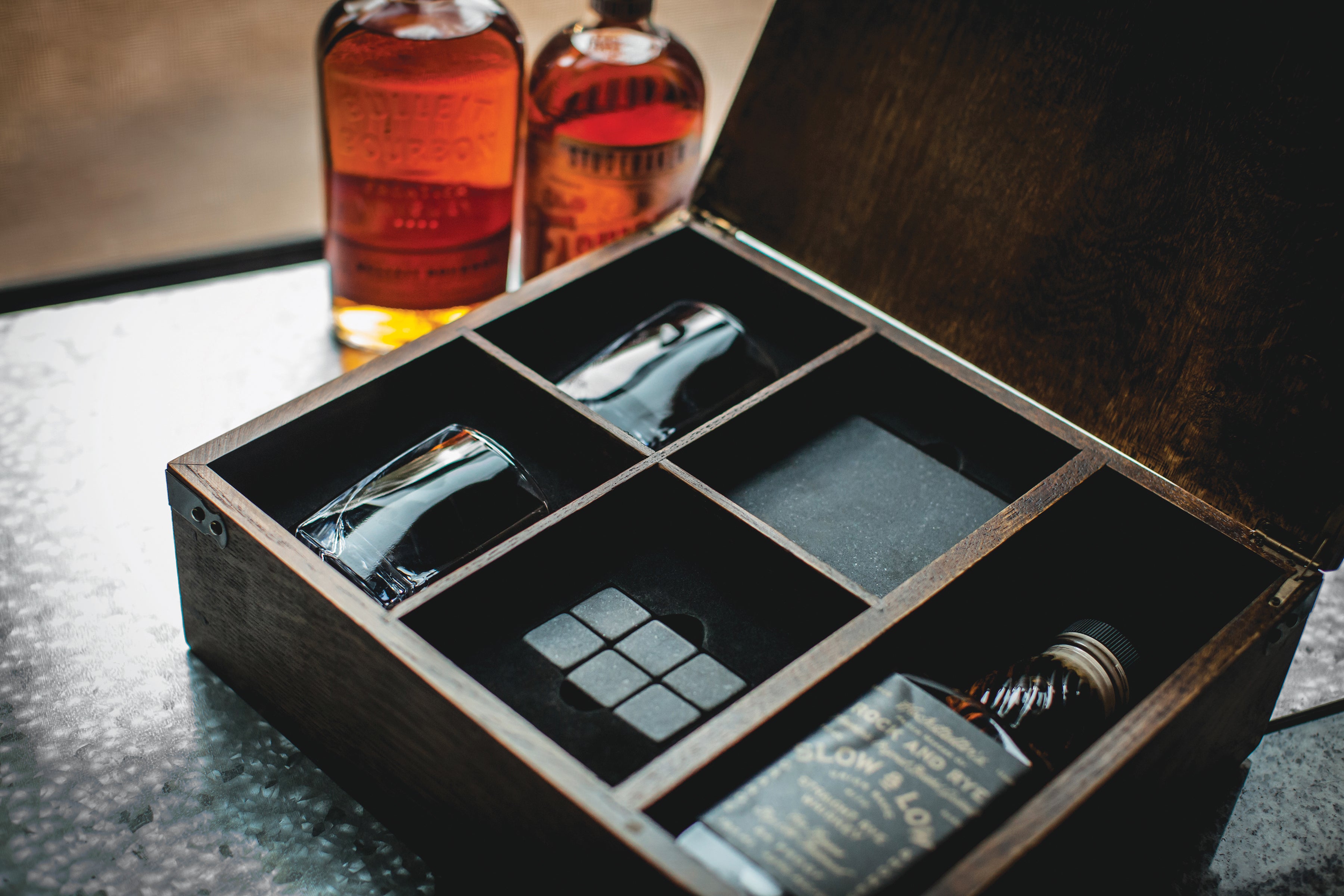 whiskey gift set