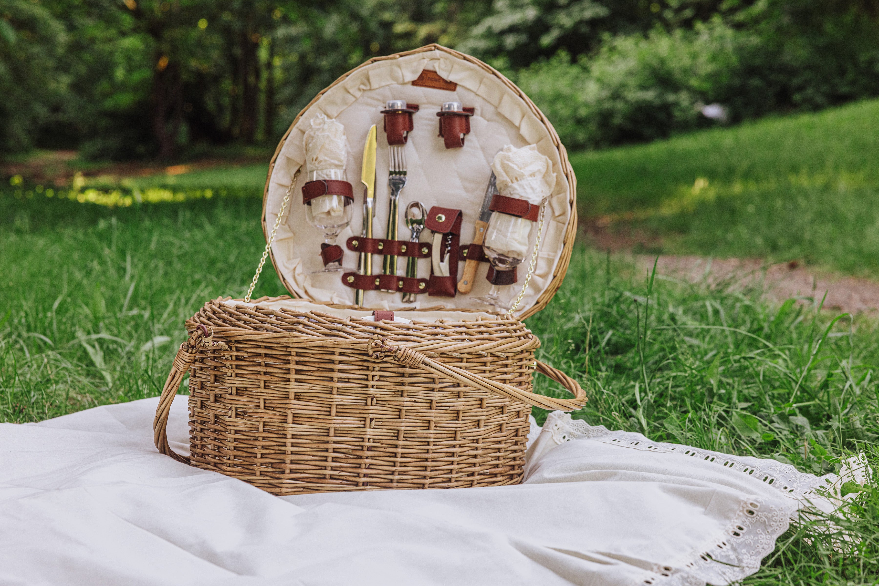 Picnic Box Invention Heart Picnic Basket – PICNIC TIME FAMILY OF BRANDS