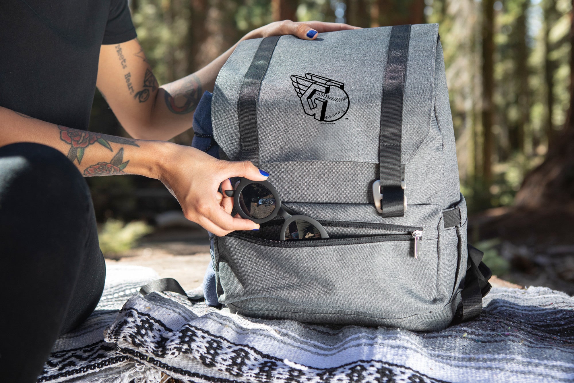Cleveland Guardians - On The Go Traverse Backpack Cooler