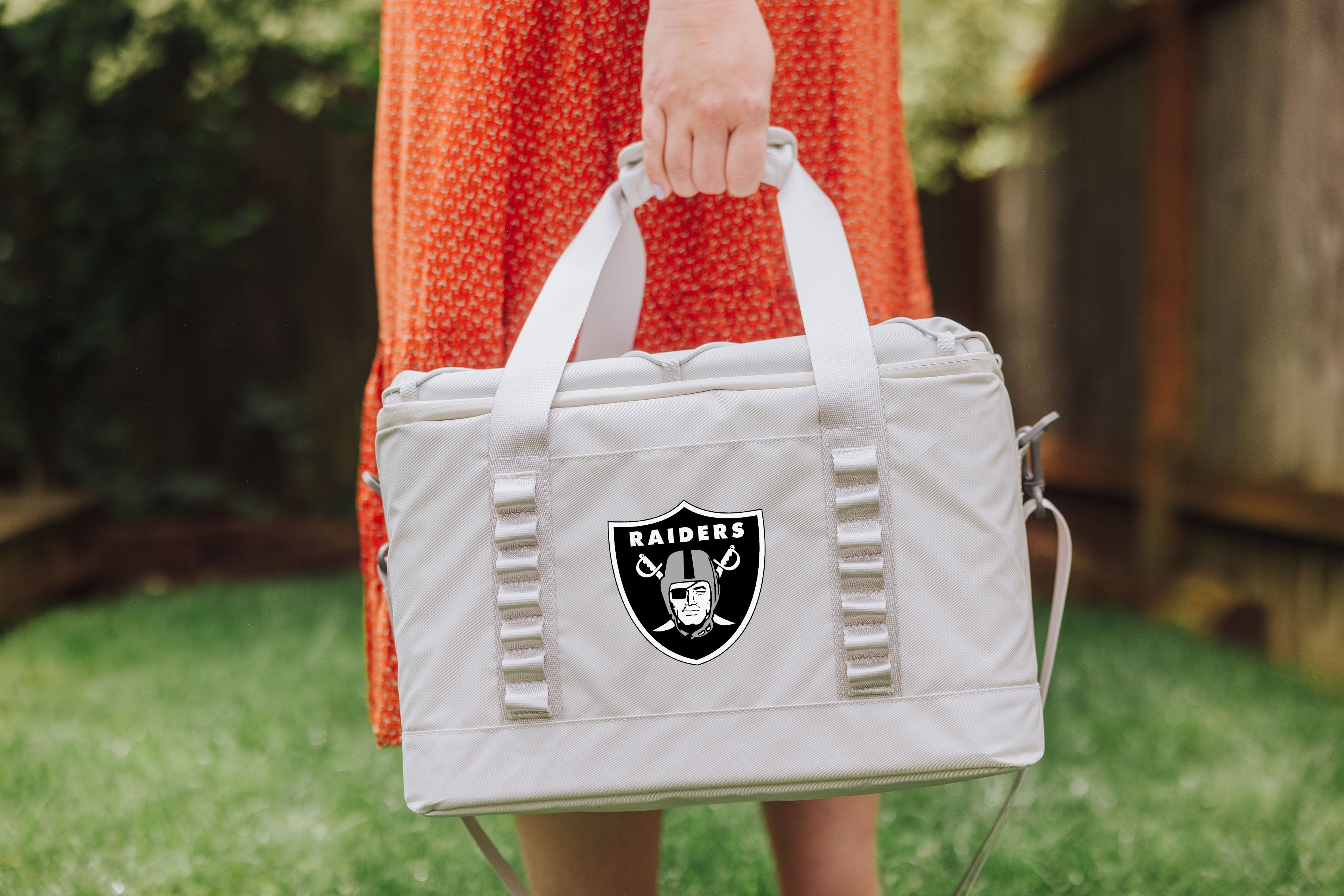 Las Vegas Raiders - Tarana Superthick Recycled Cooler - 24 can-Picnic Time Family of Brands