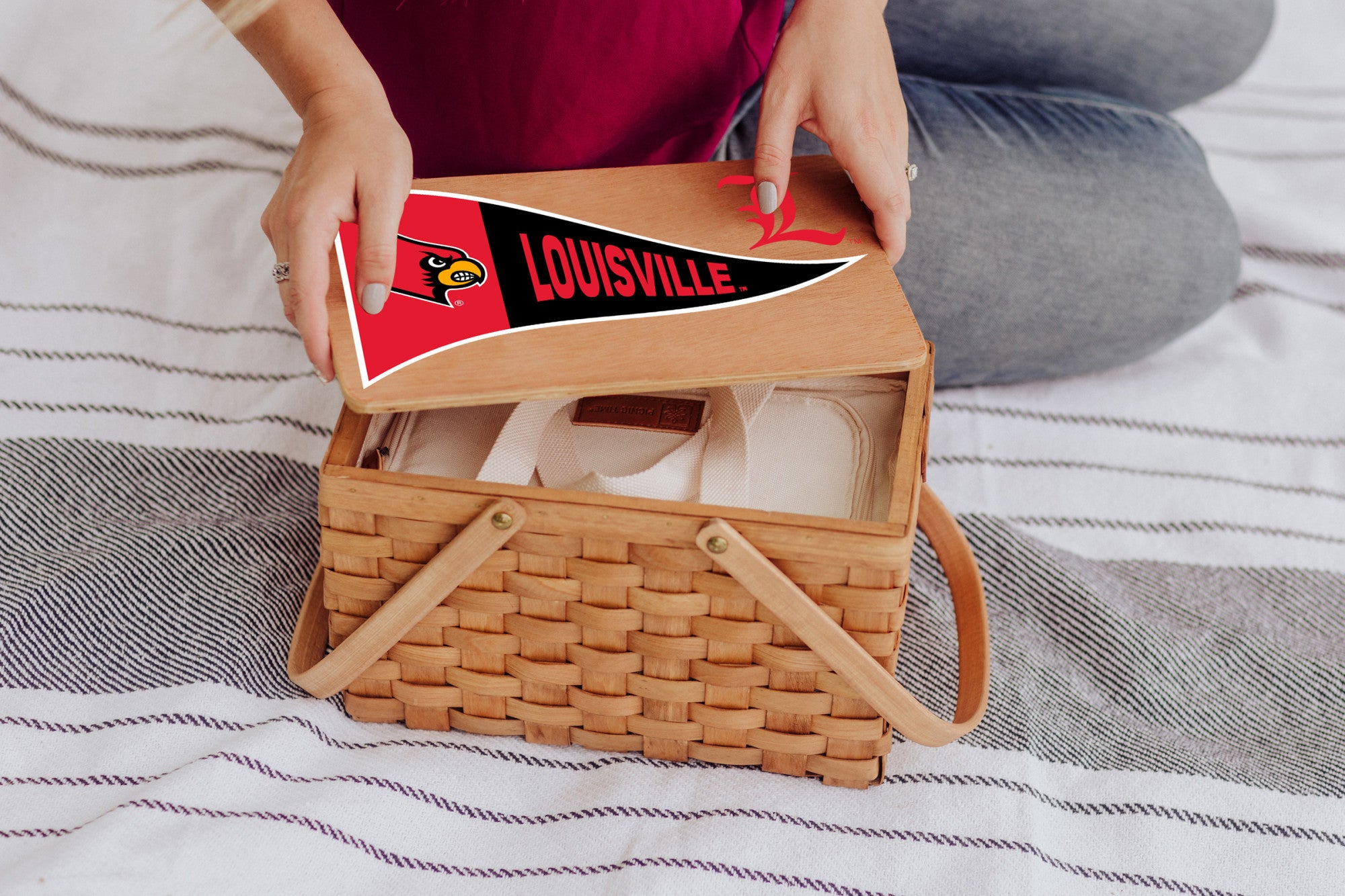 Louisville Cardinals - Poppy Personal Picnic Basket: 2 of 3