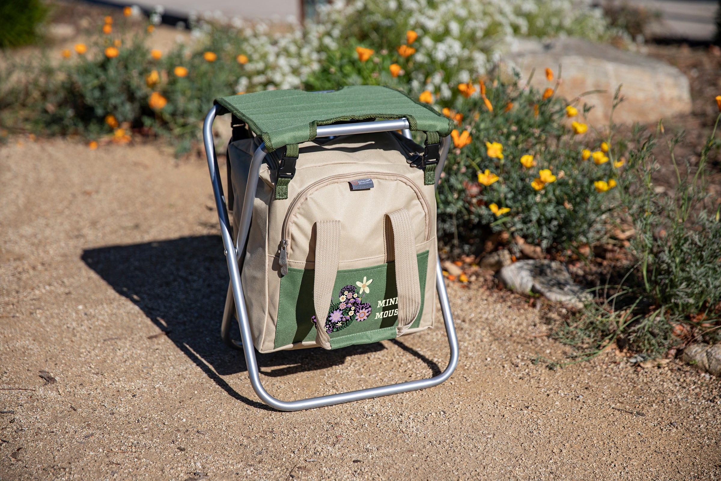 Minnie Mouse - Gardener Folding Seat with Tools