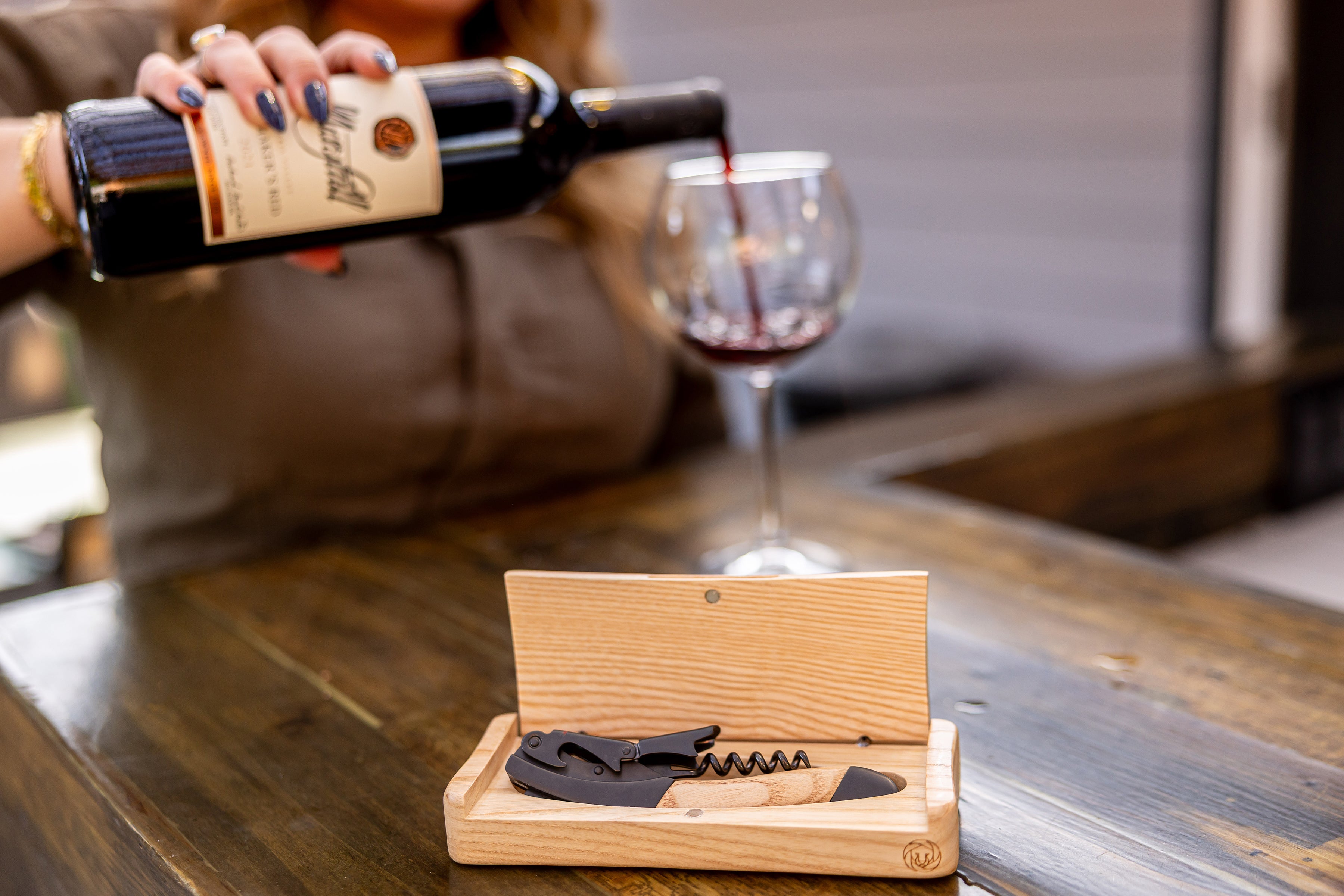 Barolo Waiter-style Corkscrew in Ashwood Box