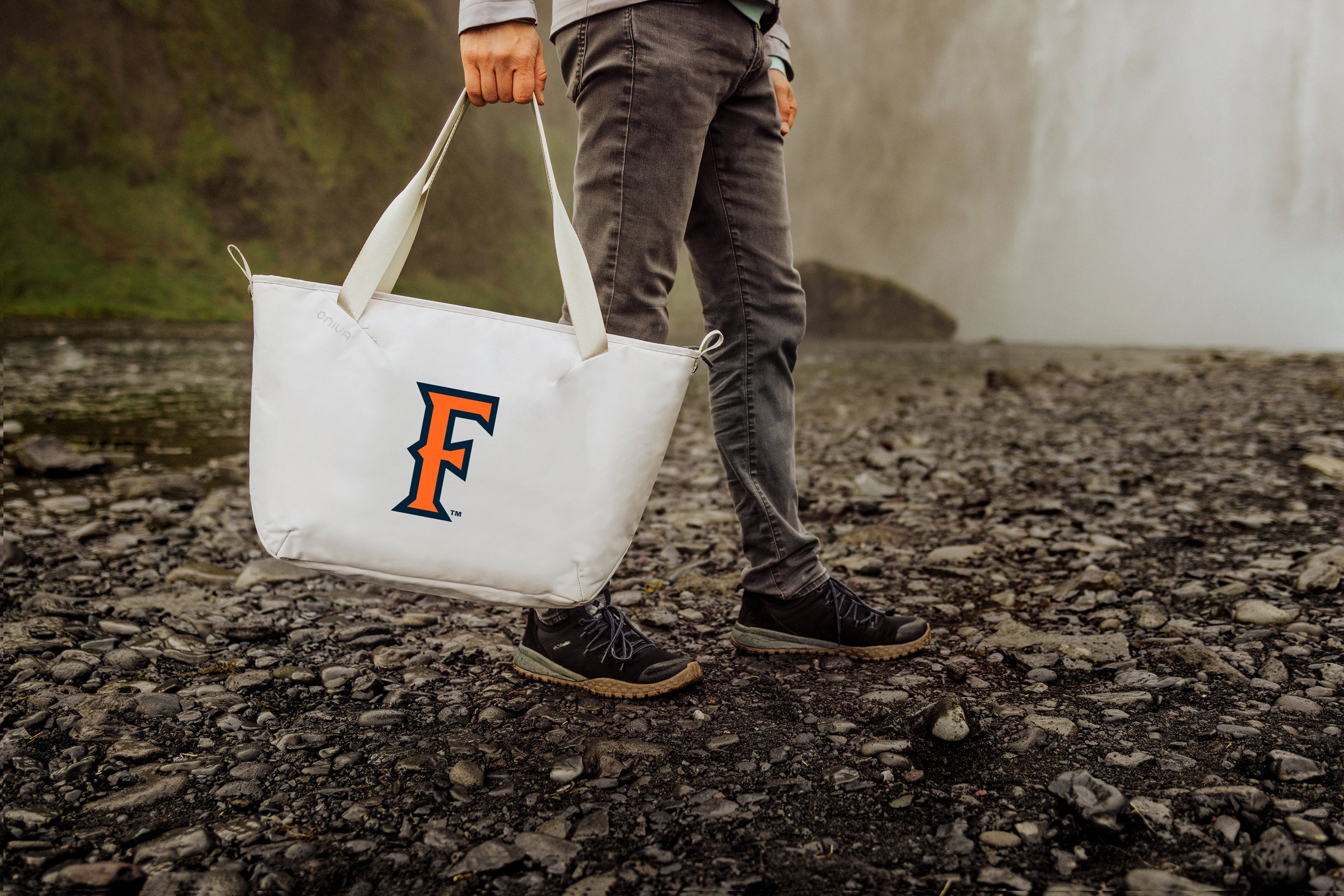Cal State Fullerton Titans - Tarana Recycled Cooler Tote Bag: 4 of 5