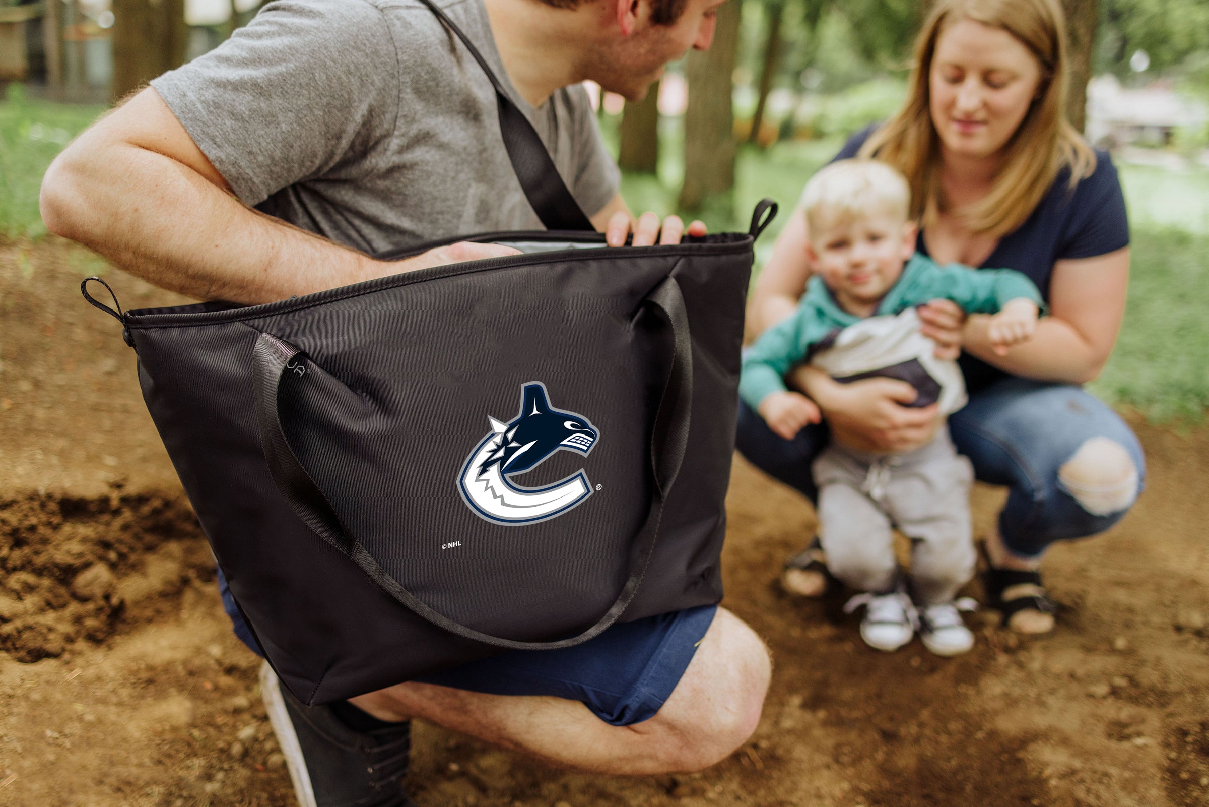 Vancouver Canucks - Tarana Recycled Cooler Tote Bag-Picnic Time Family of Brands