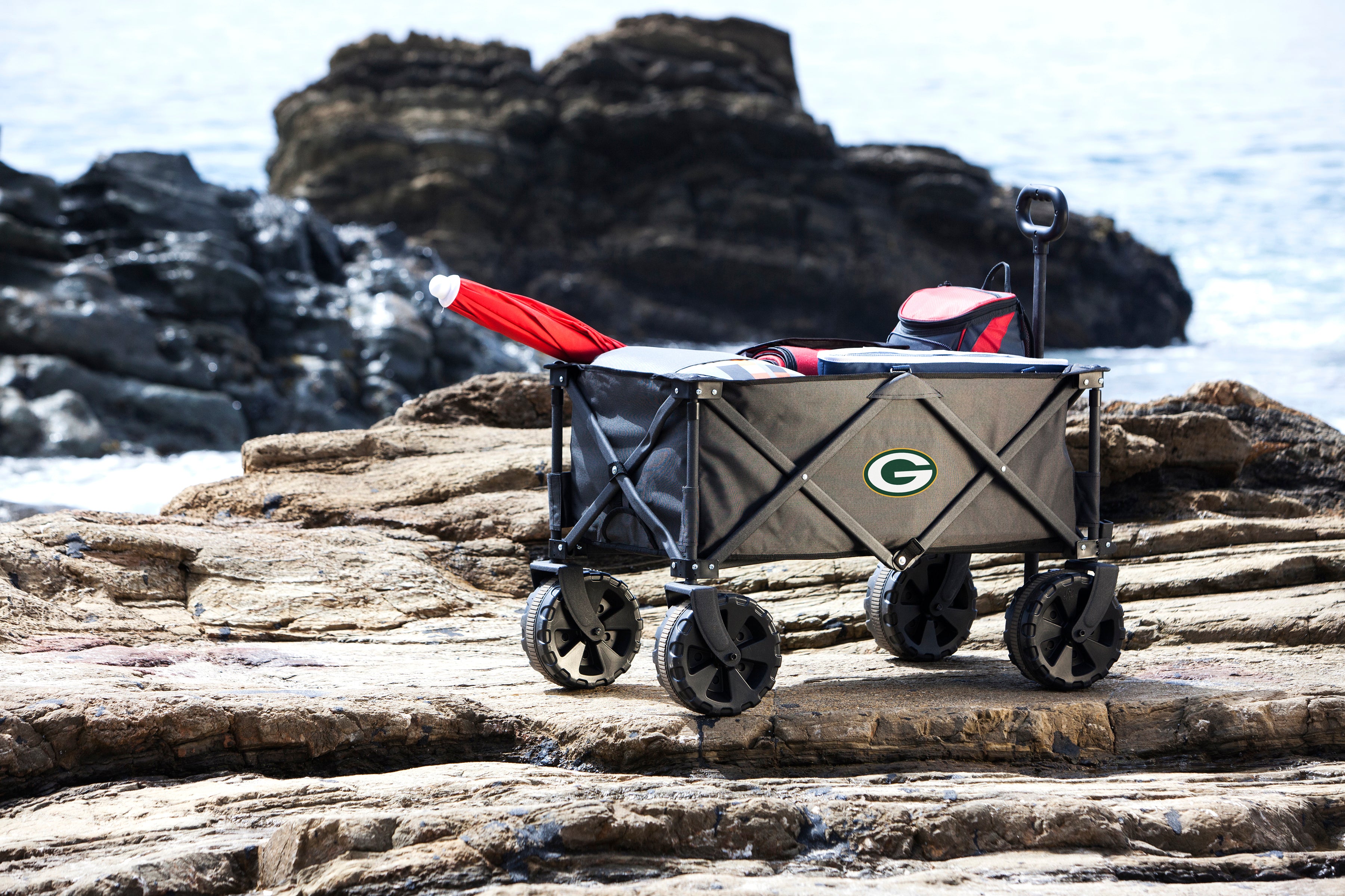 Green Bay Packers - Adventure Wagon Elite All-Terrain Portable Utility Wagon