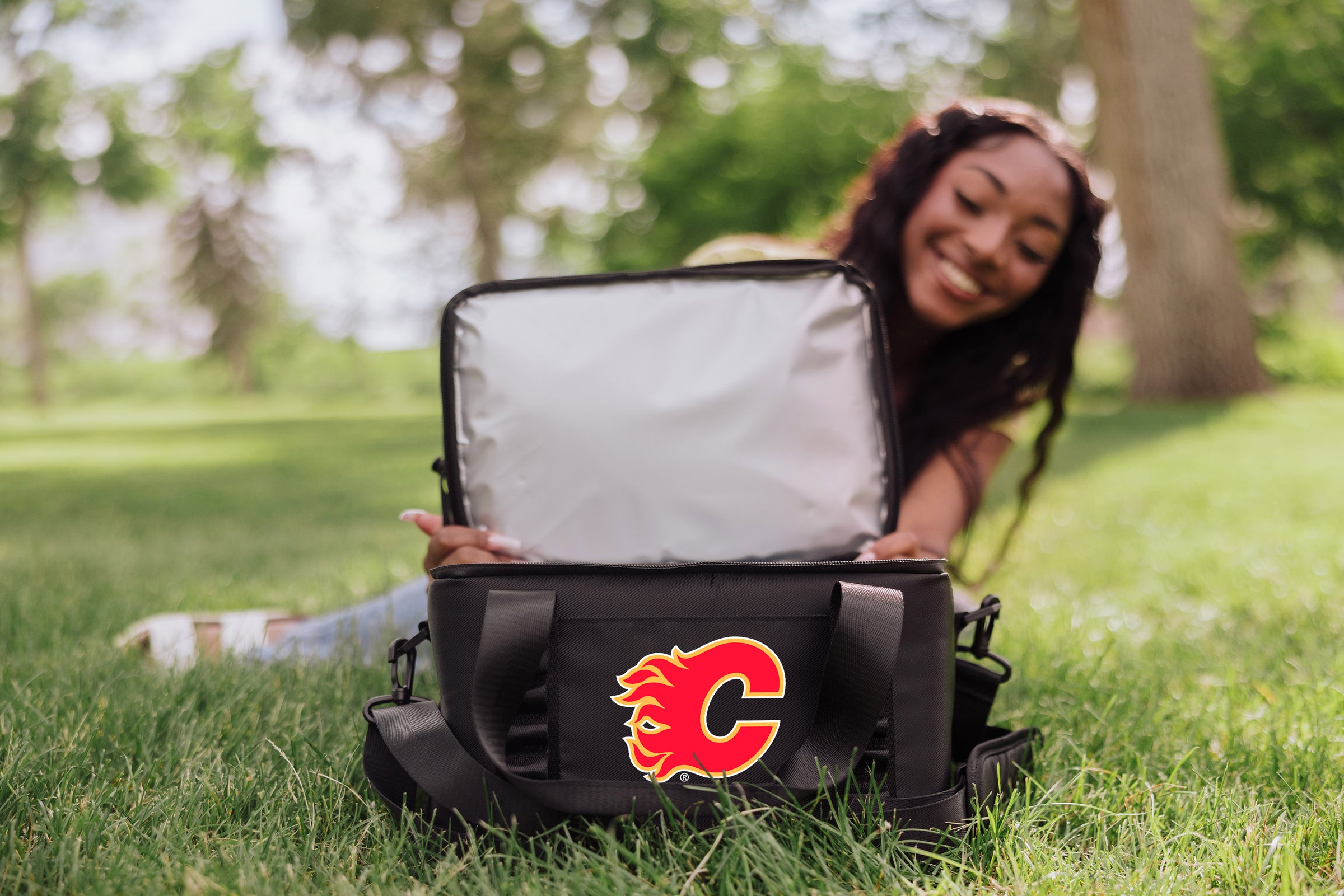 Calgary Flames - Tarana Superthick Recycled Cooler - 12 can