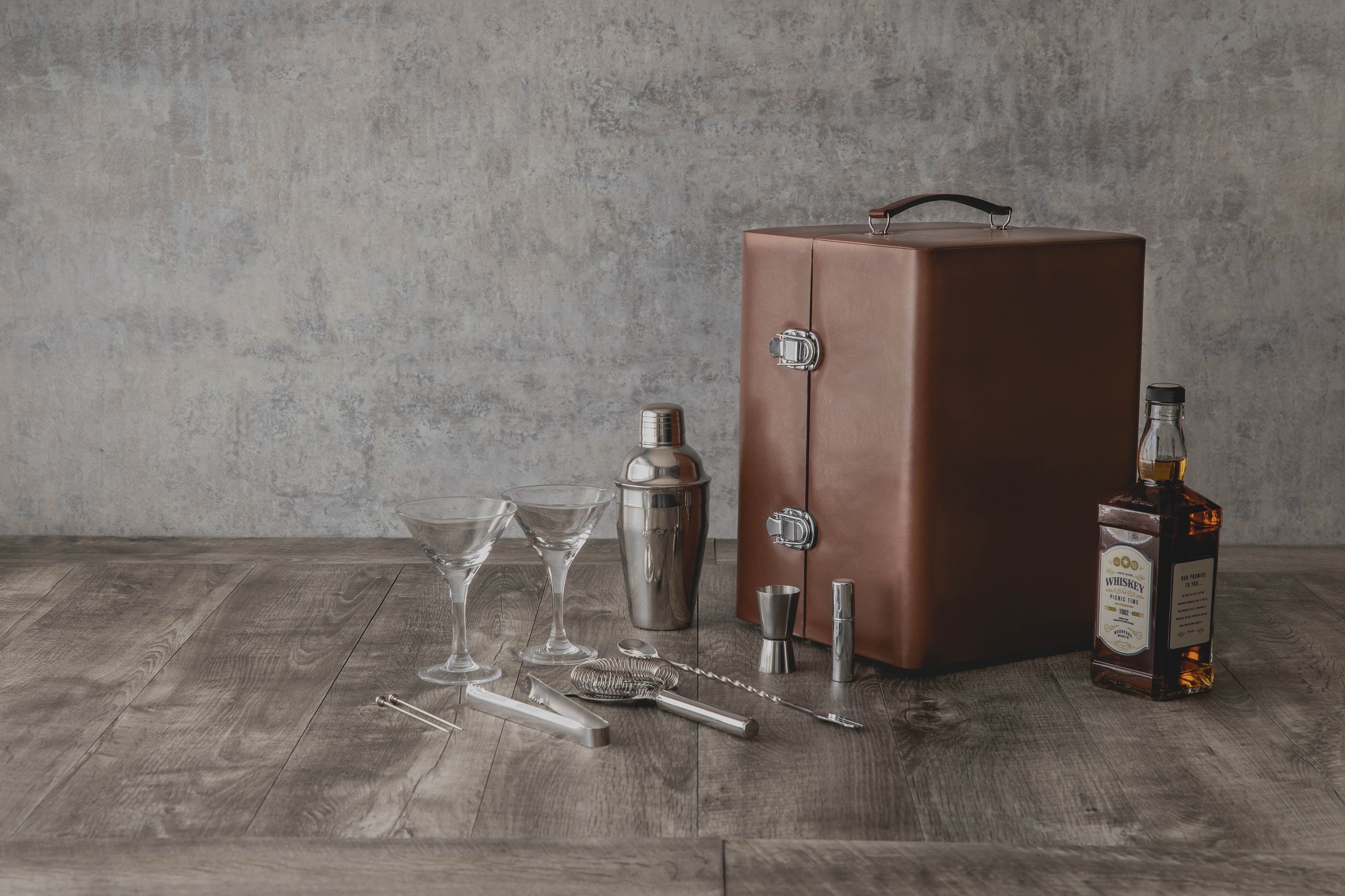 Manhattan Cocktail Case-Picnic Time Family of Brands