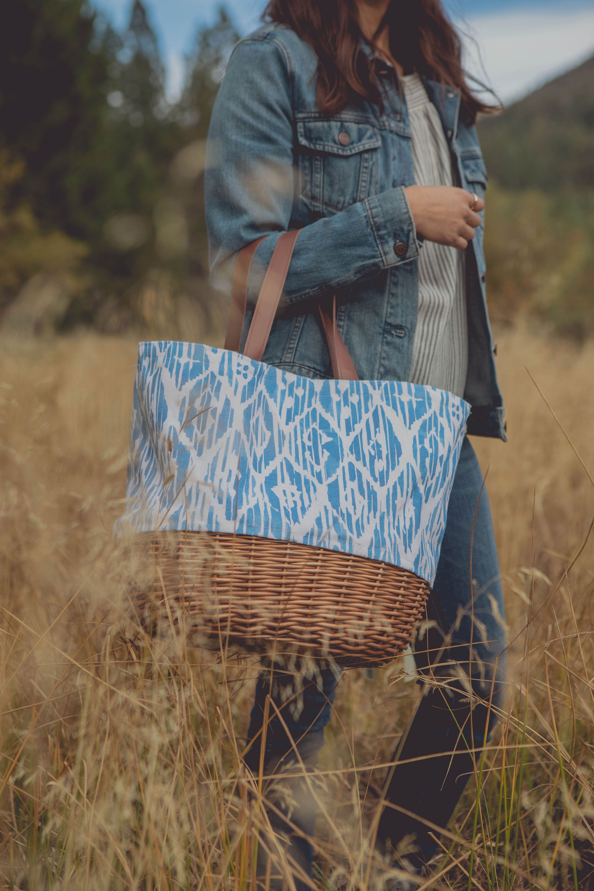 Promenade Picnic Basket-Picnic Time Family of Brands