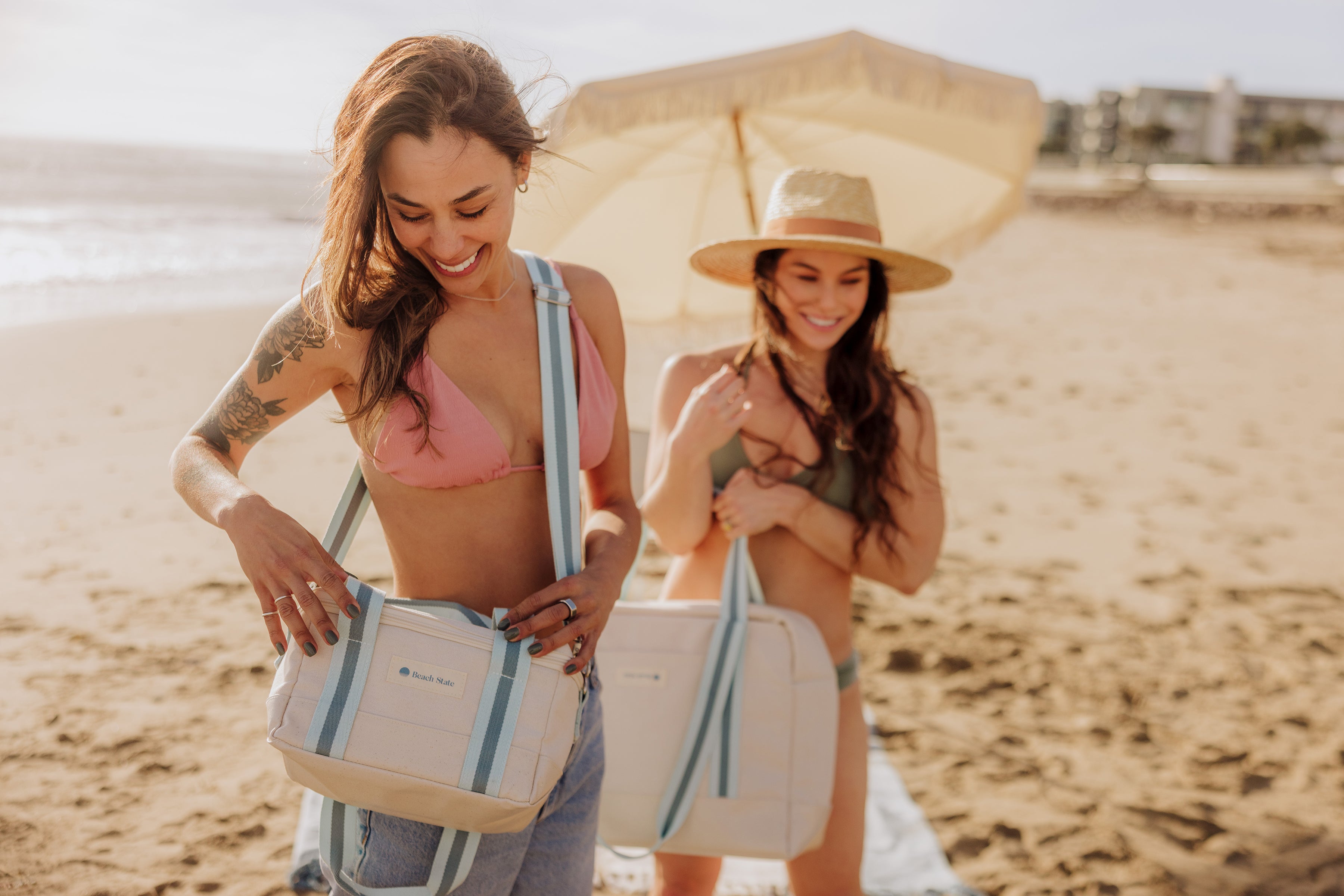 backpack travel use bikini top as bra Beach State Lanikai Lunch Tote