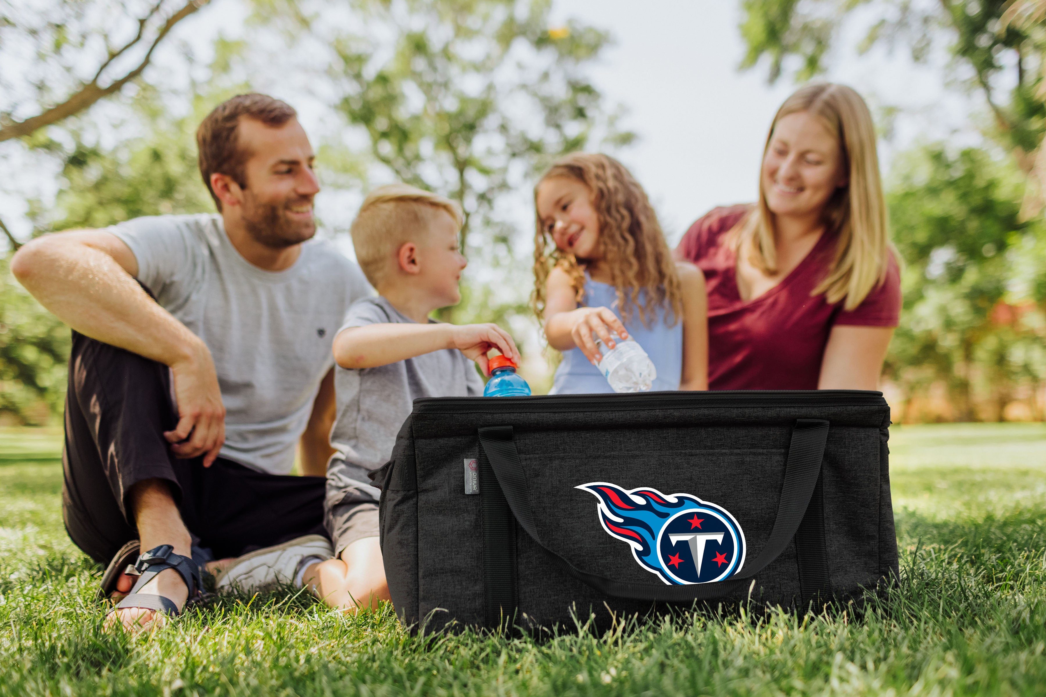 Tennessee Titans - 64 Can Collapsible Cooler-Picnic Time Family of Brands