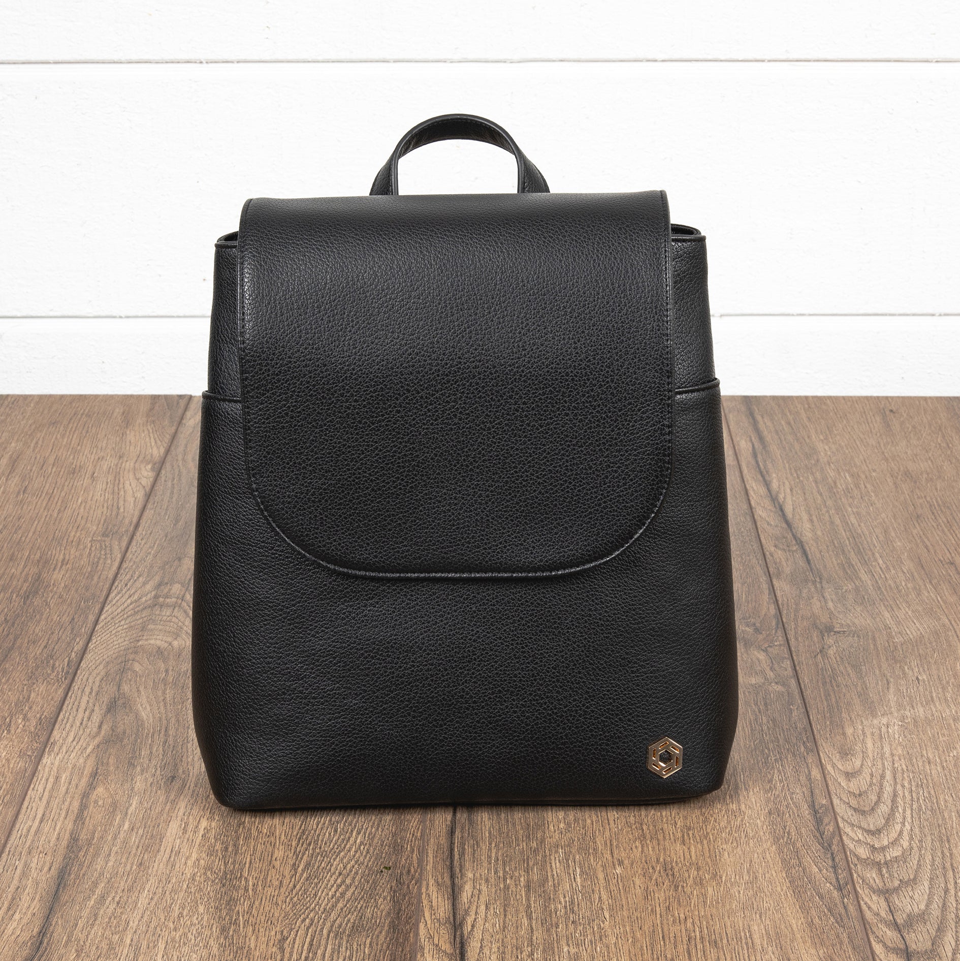 Oniva Downtown Mini Cooler Backpack, Black Oniva Downtown Mini Cooler Backpack, Black