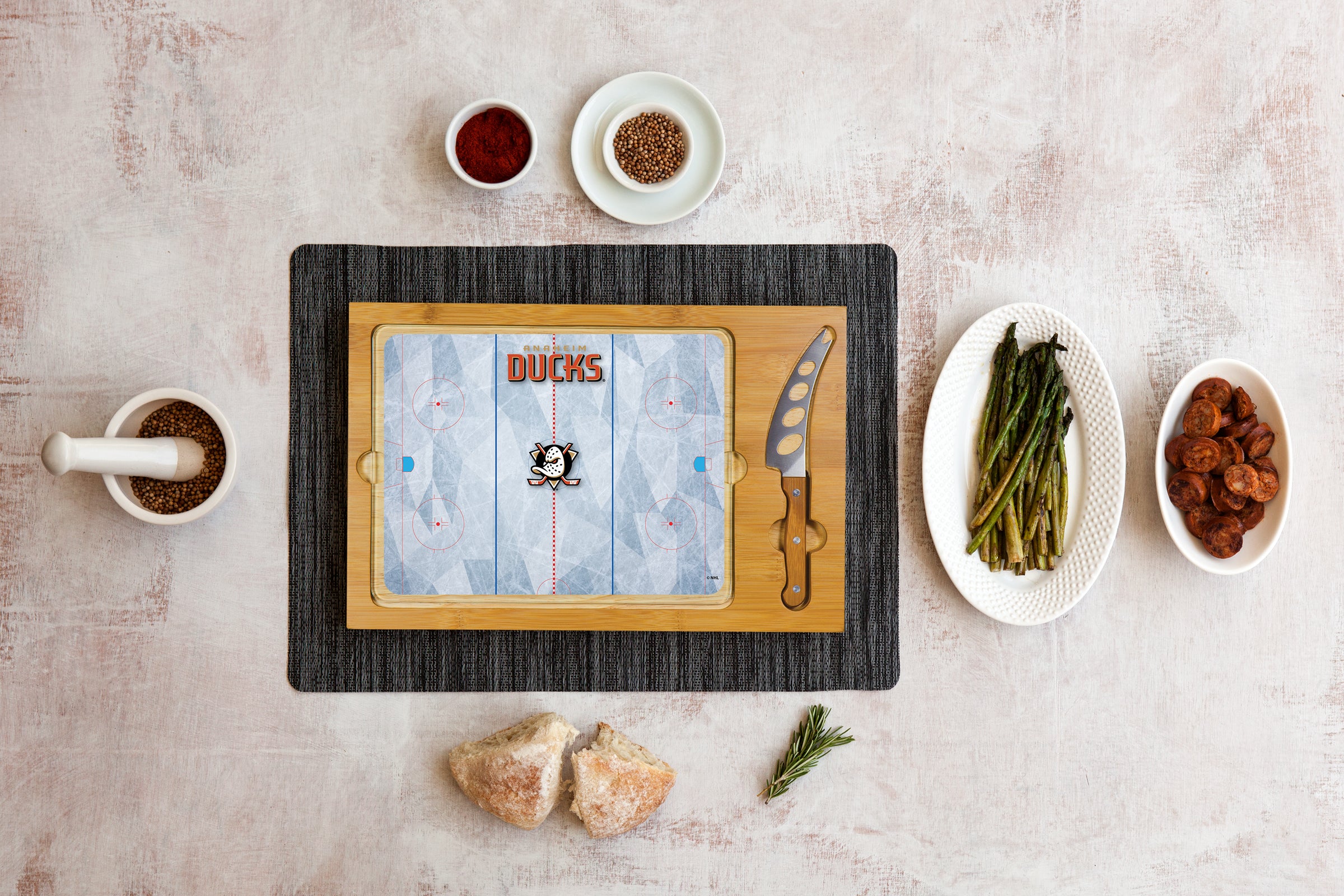 Anaheim Ducks Hockey Rink - Icon Glass Top Cutting Board & Knife Set