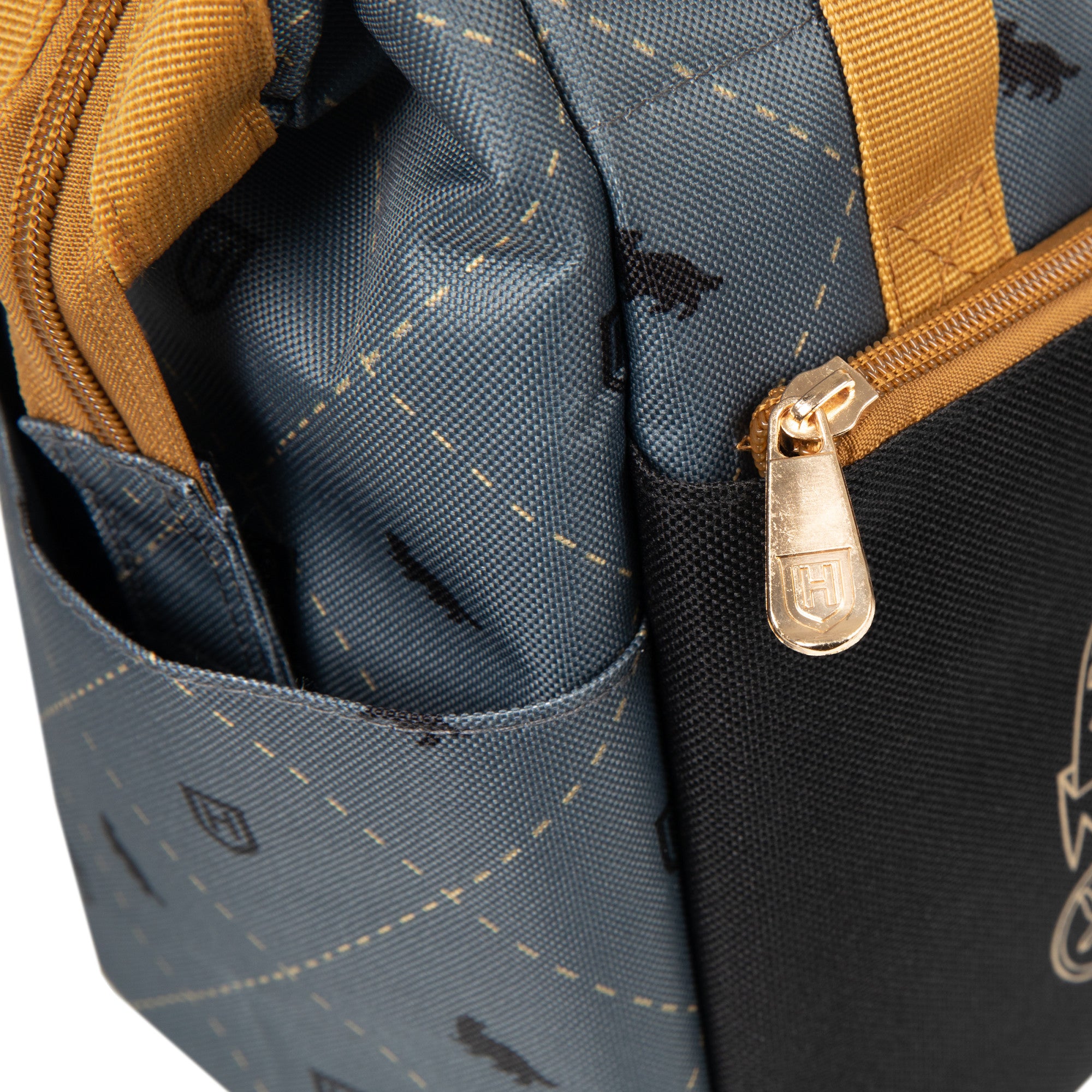 Harry Potter On The Go Lunch Cooler Hufflepuff