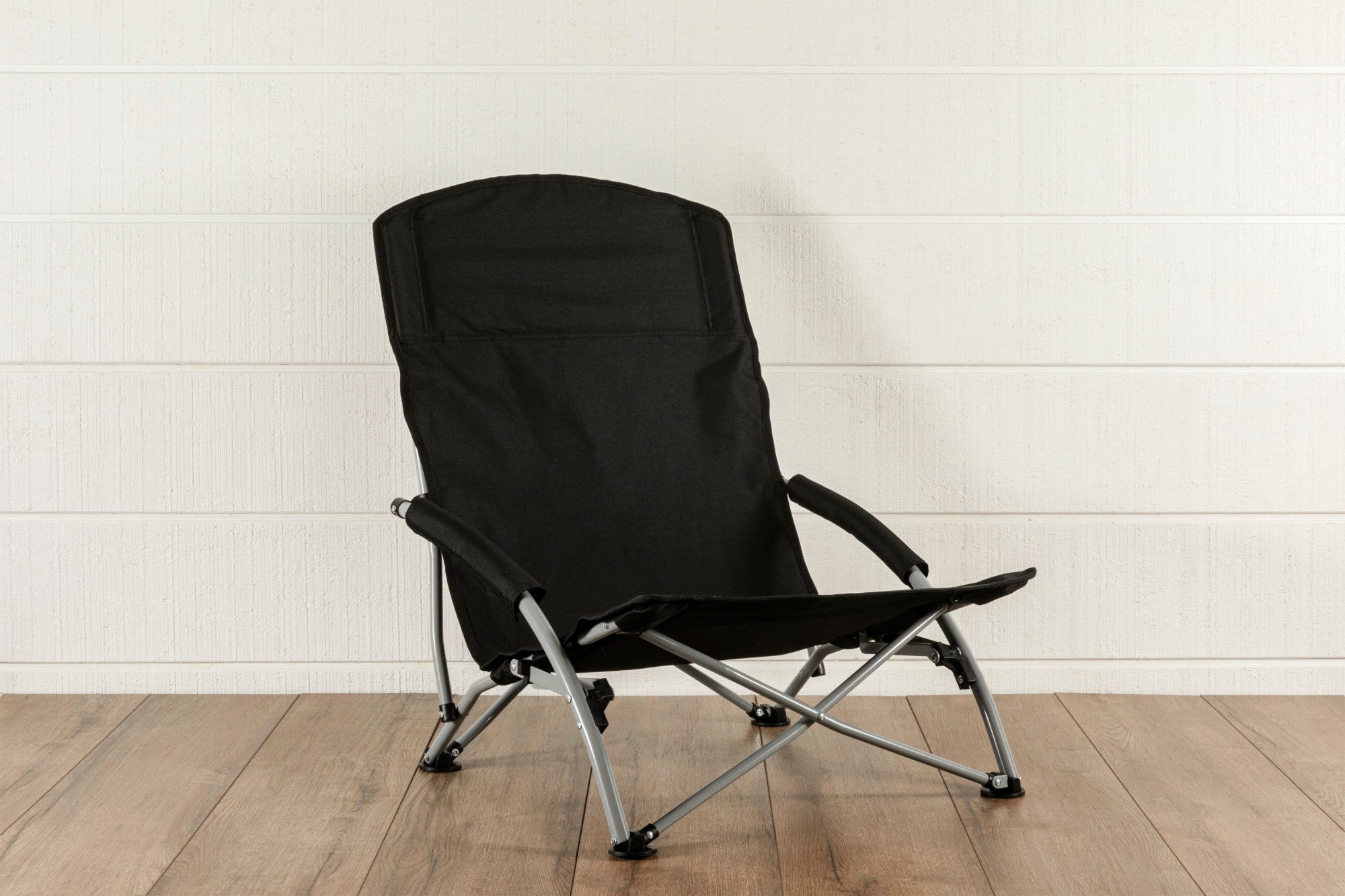 Cleveland Browns - Tranquility Beach Chair with Carry Bag