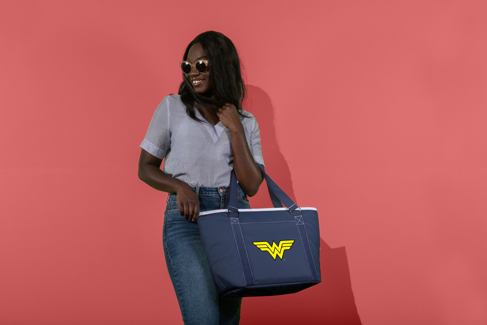 Wonder Woman - Topanga Cooler Tote Bag – PICNIC TIME FAMILY OF BRANDS