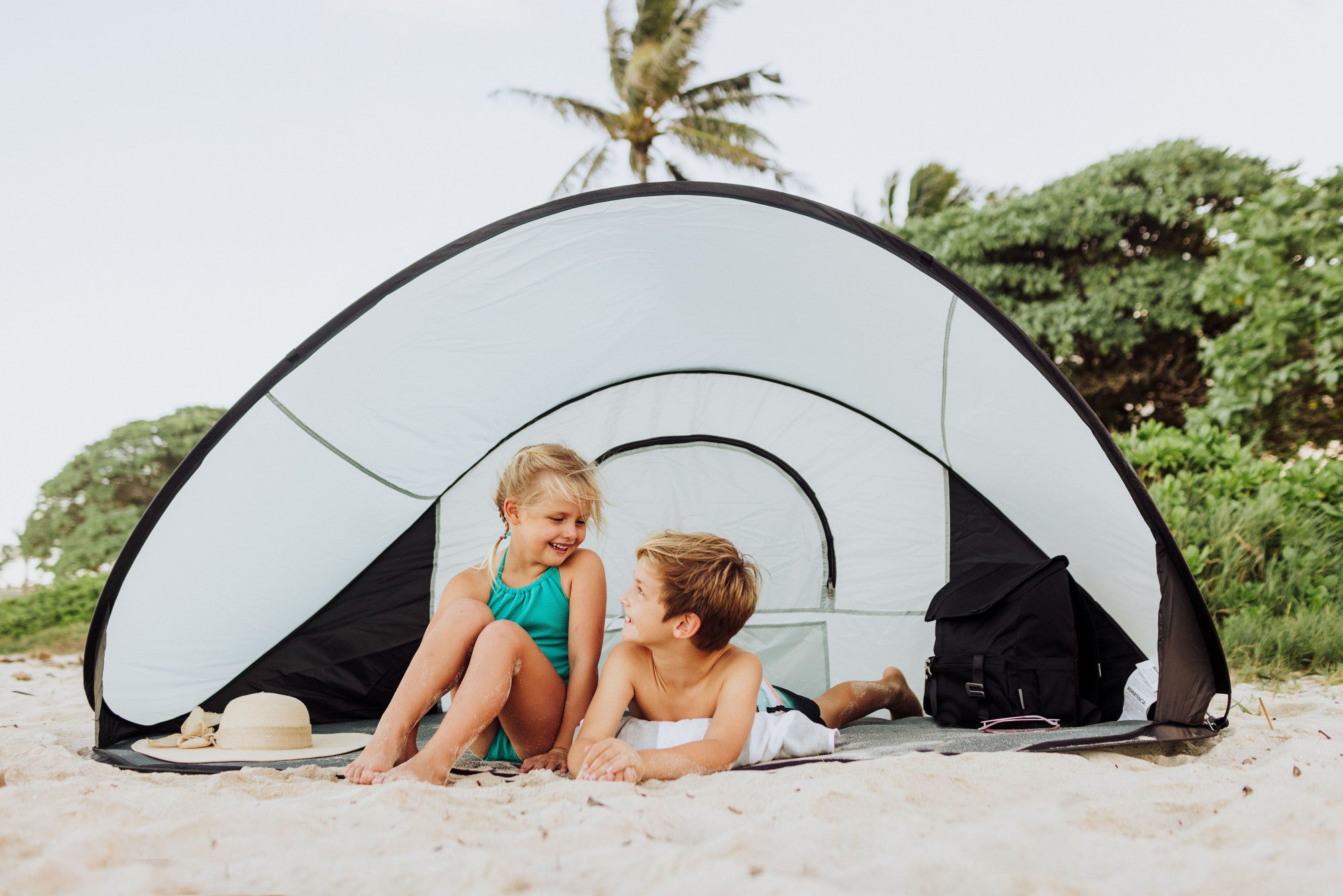 Green Bay Packers - Manta Portable Beach Tent