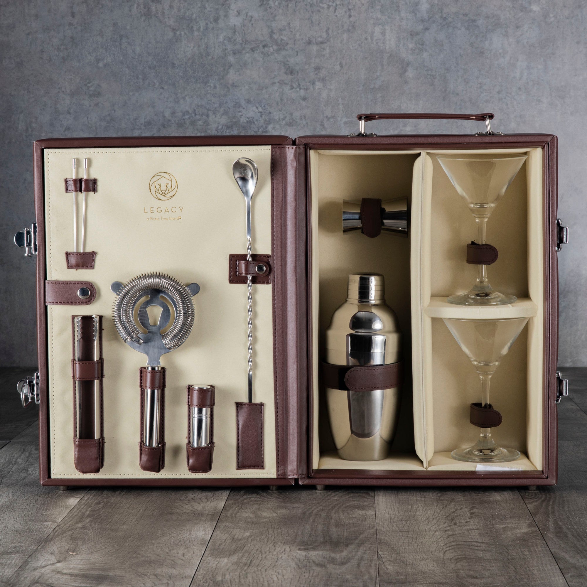 Manhattan Cocktail Case – PICNIC TIME FAMILY OF BRANDS